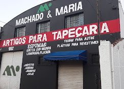 Fachada da loja Machado & Maria Artigos para Tapeçaria em Mogi Mirim